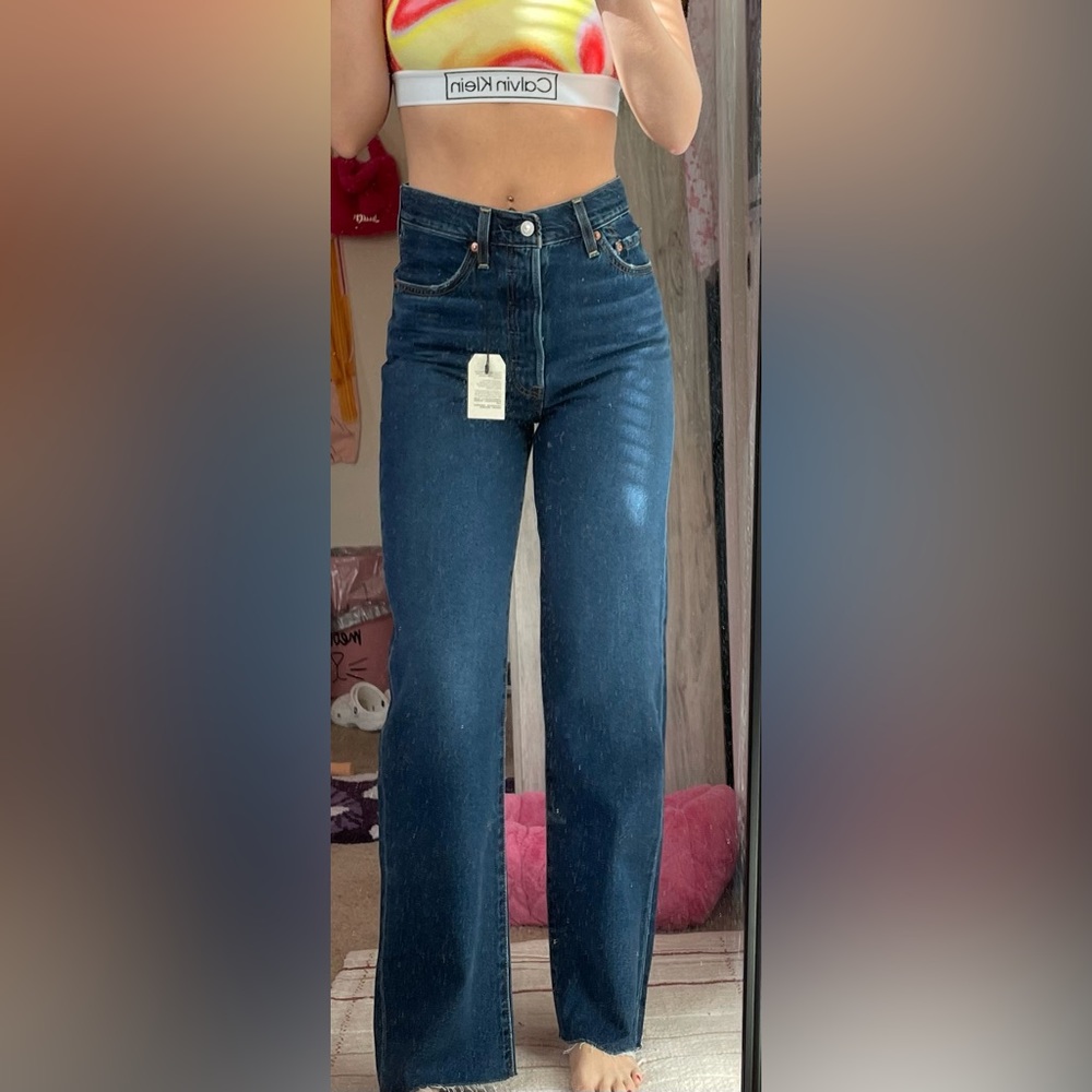 NWT Levi’s Ribcage Straight